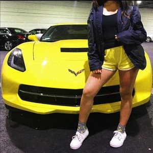 Yellow Hollister Shorts 💗